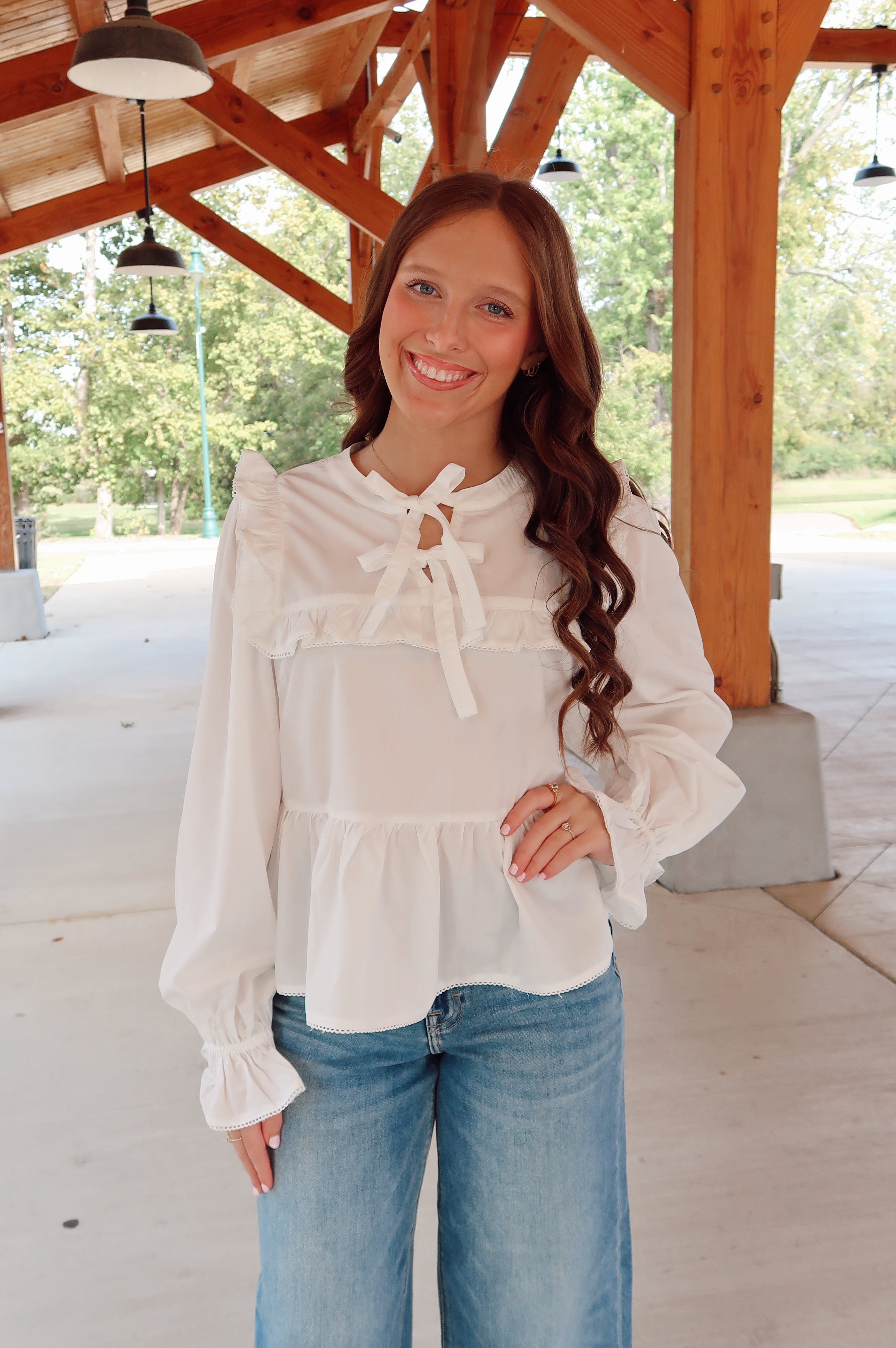 Lace Lux - White